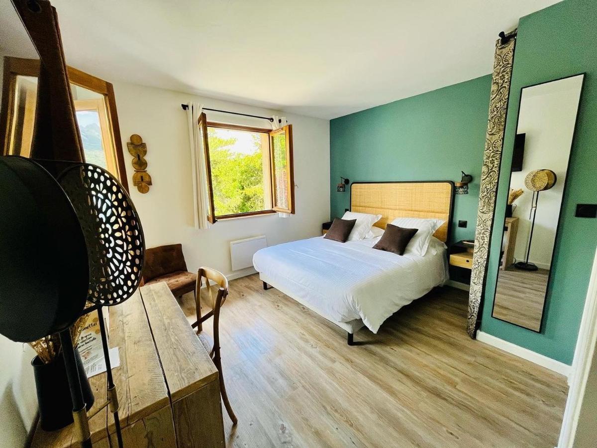 Hotel Les Chaumettes Савин Екстериор снимка