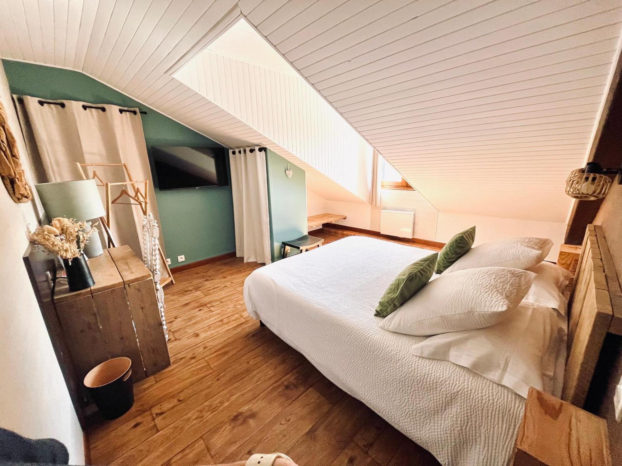 Hotel Les Chaumettes Савин Екстериор снимка